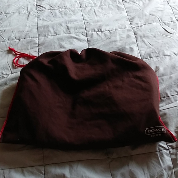 Coach F13761 Patent Leather Satchel W/ Dust Bag - Picture 12 of 12